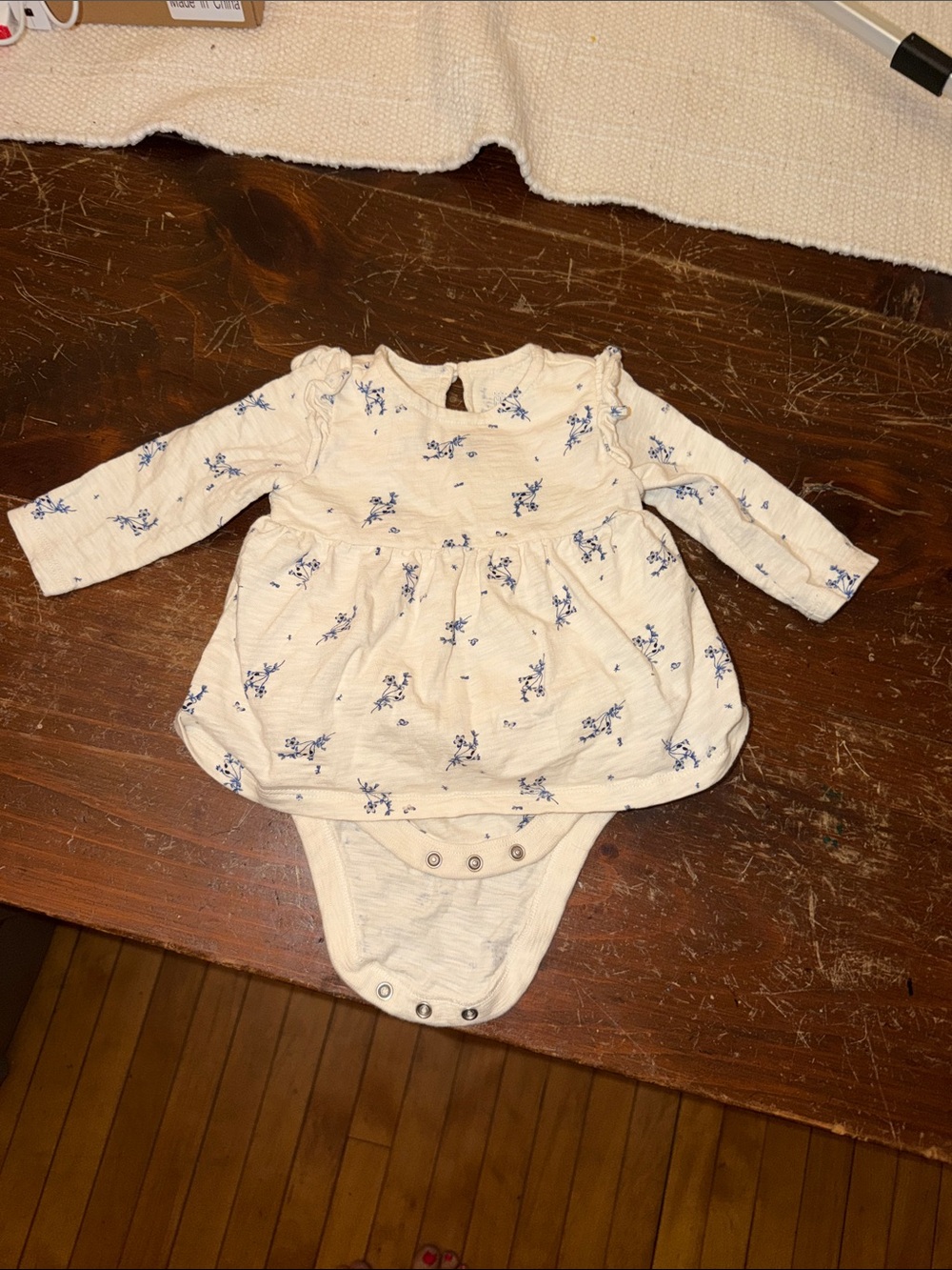 Baby Gap Ruffle Top 3/6 M